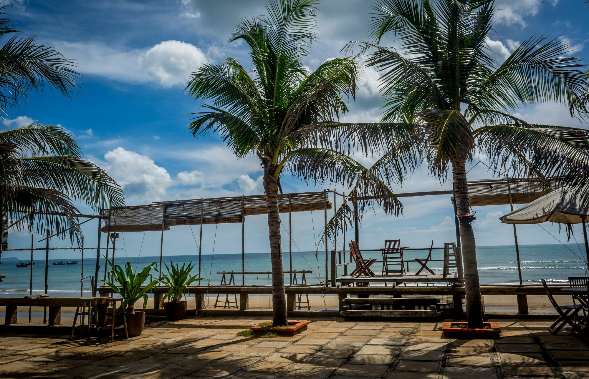 Longson Muine Backpacker Paradise Hotel Mui Ne Bagian luar foto